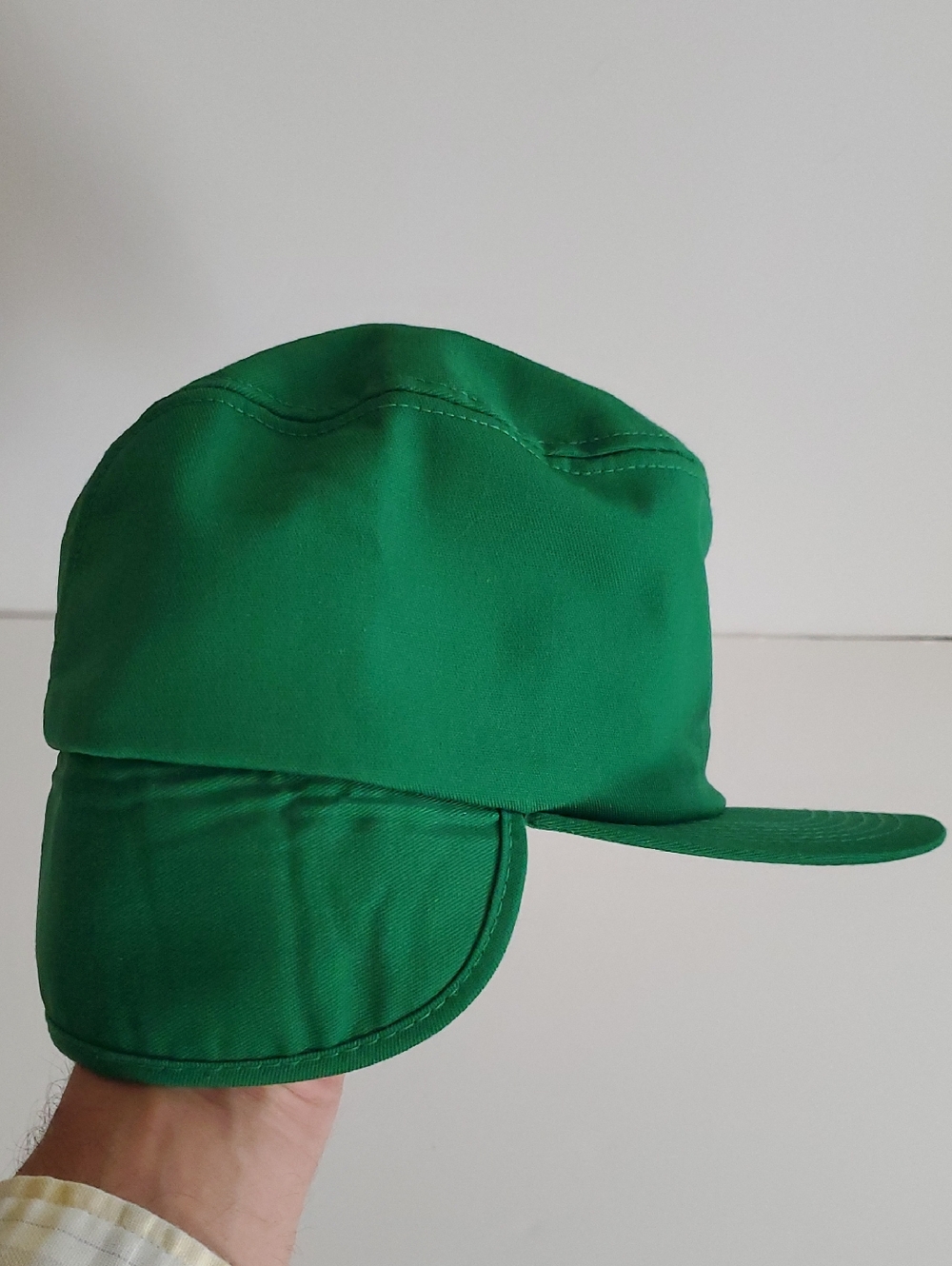 Vintage K-BRAND KELLY GREEN USA FARM Ear Muff HAT. L/XL. Like New